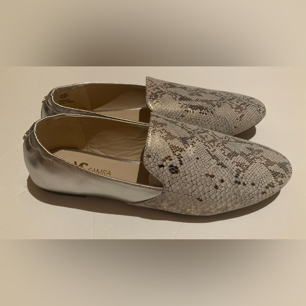 Yosi Samra NIB Preslie flats silver+ gold leather size 9.5